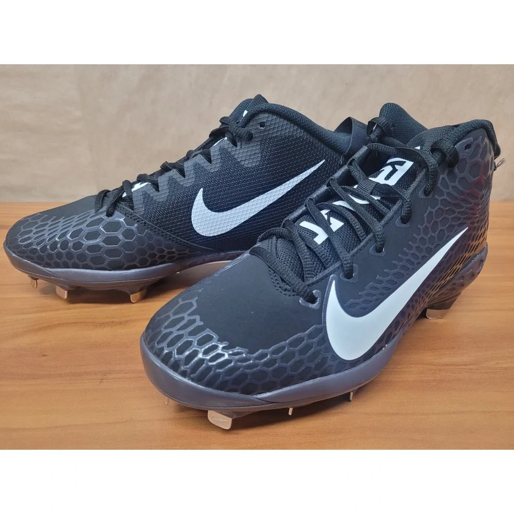 Nike men force